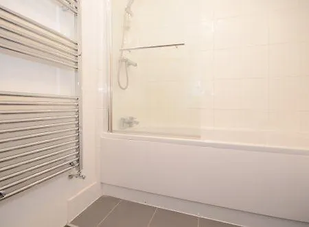 Holgate Premier 3 Bedroom Apartment Apartment