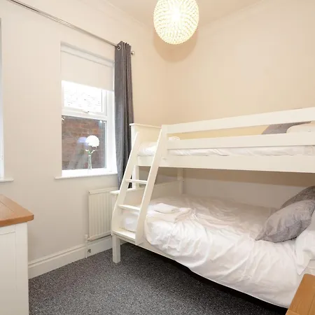 Holgate Premier 3 Bedroom Apartment Apartment *