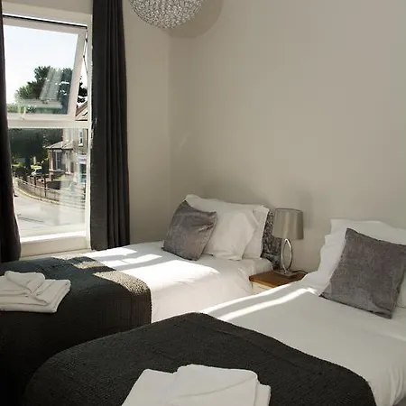 Holgate Premier 3 Bedroom Apartment *