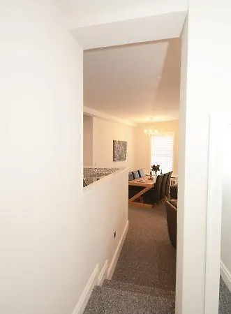 Holgate Premier 3 Bedroom Apartment York
